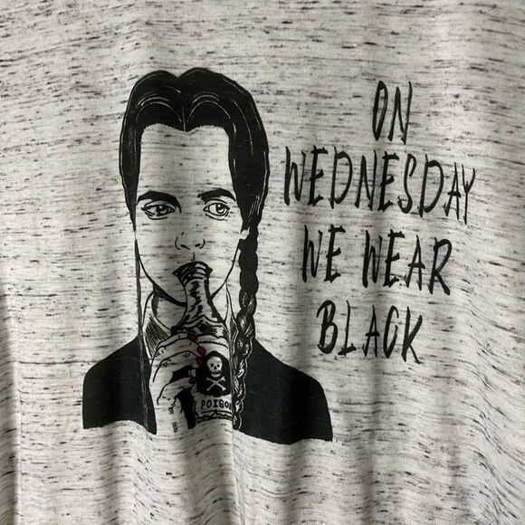 On Wednesday We Wear Black Screen Print Tee Size M - Picture 3 of 5